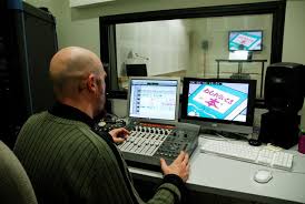  SOUND EDITING IN COMPUTER DUBBING-RECORDING